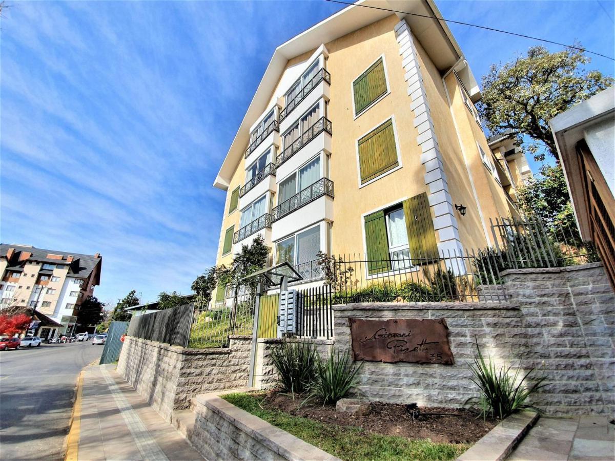 Apto Luxo 250m R. Coberta | 2 | Mobiliado Gramado