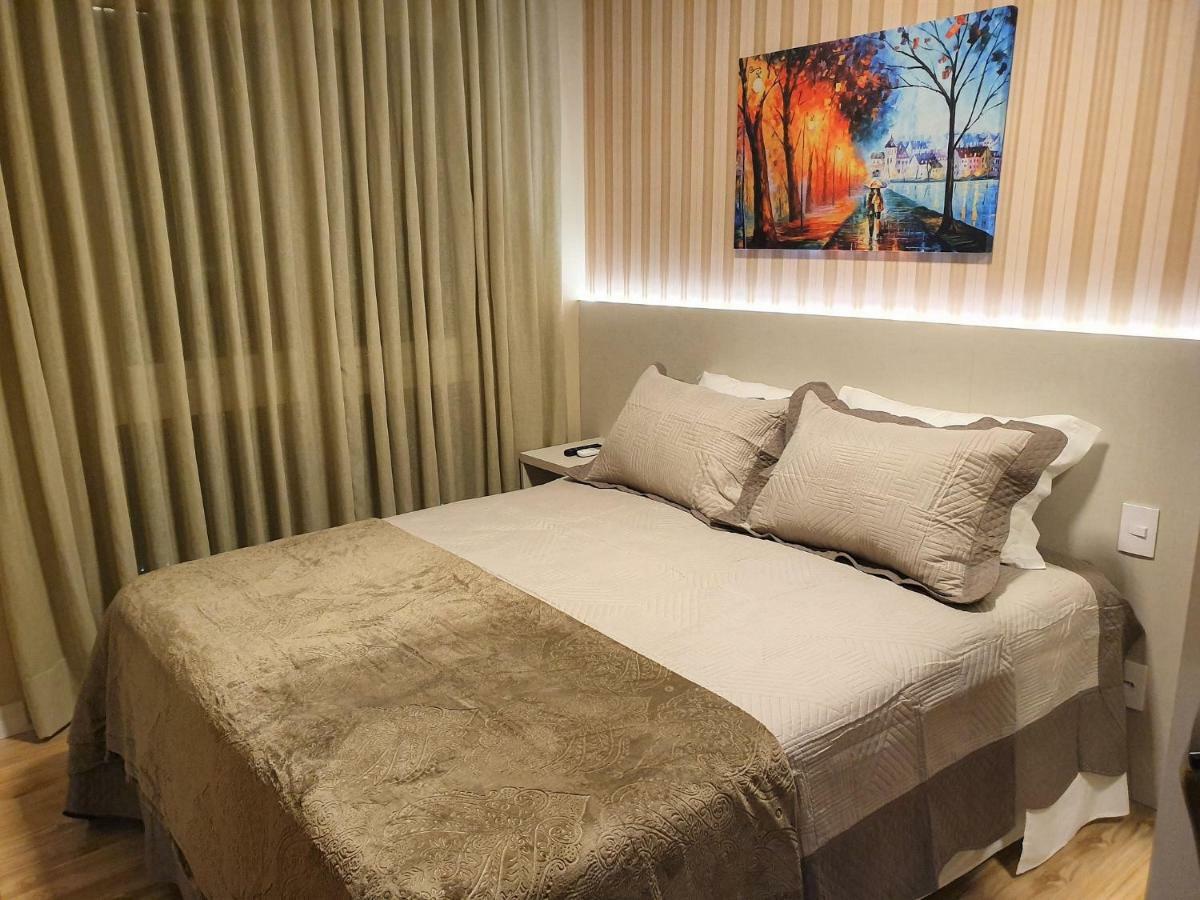 Apto Luxo 250m R. Coberta | 2 | Mobiliado Apartment