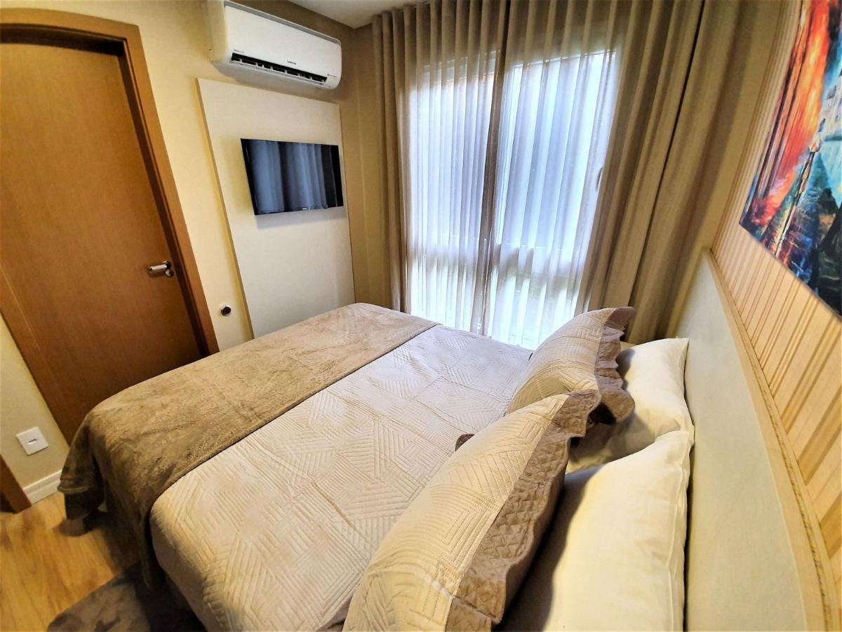 Apto Luxo 250m R. Coberta | 2 | Mobiliado Gramado