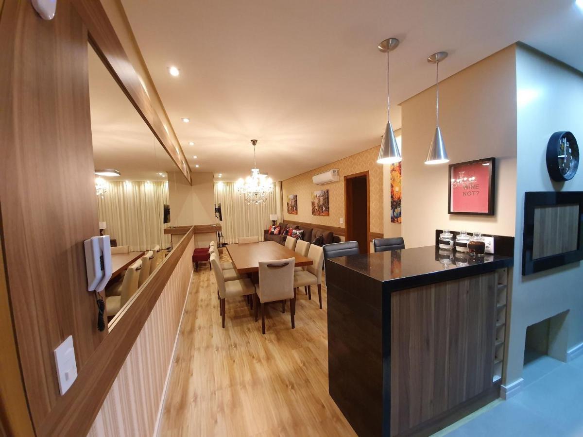 Apartamento Apto De Luxo A 250mts Rua Coberta, 2 Suítes, Mobiliado E Equipado Gramado