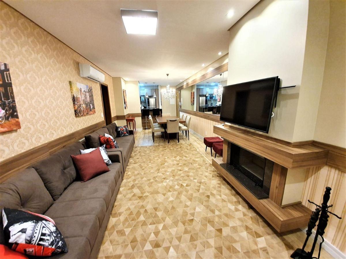 Apto De Luxo A 250mts Rua Coberta, 2 Suítes, Mobiliado E Equipado Gramado